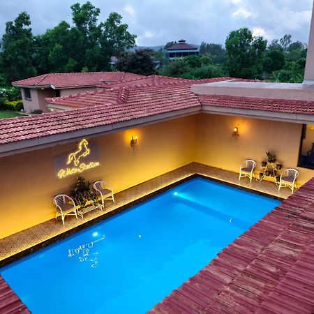 White Stallion Lonavala Exterior foto