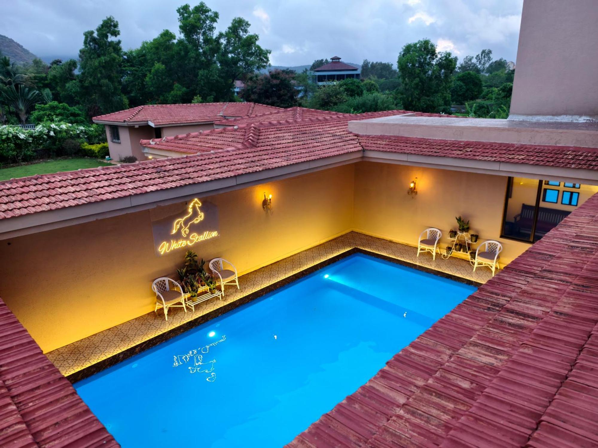 White Stallion Lonavala Exterior foto
